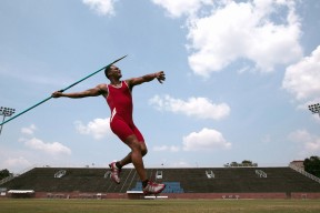 世界杯2026-奥运周期关键战之夜，东契奇连续得分拉开差距，篮球如何成为小国的世界语？