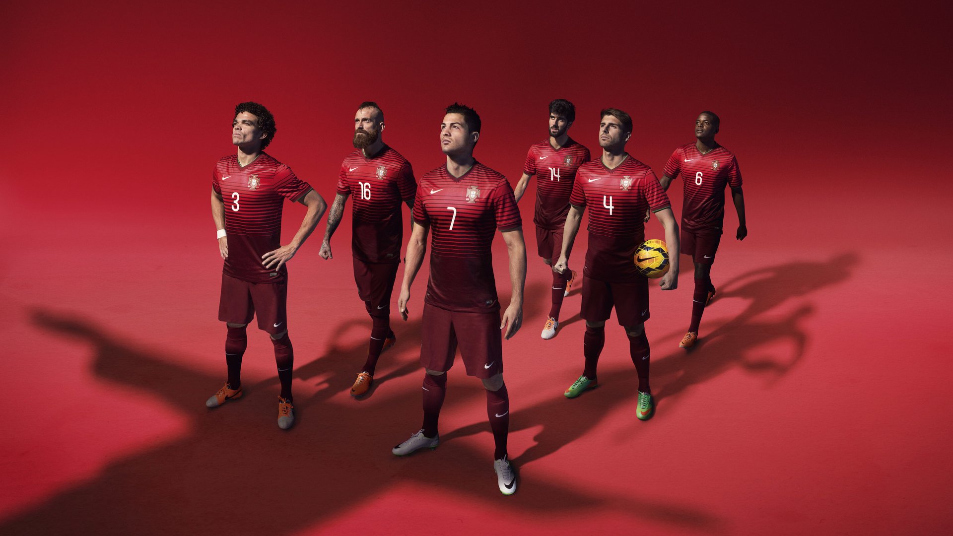 拉亚比赛走势一手掌控，马赛击败希腊背后，当战术博弈成为现代足球的终极武器