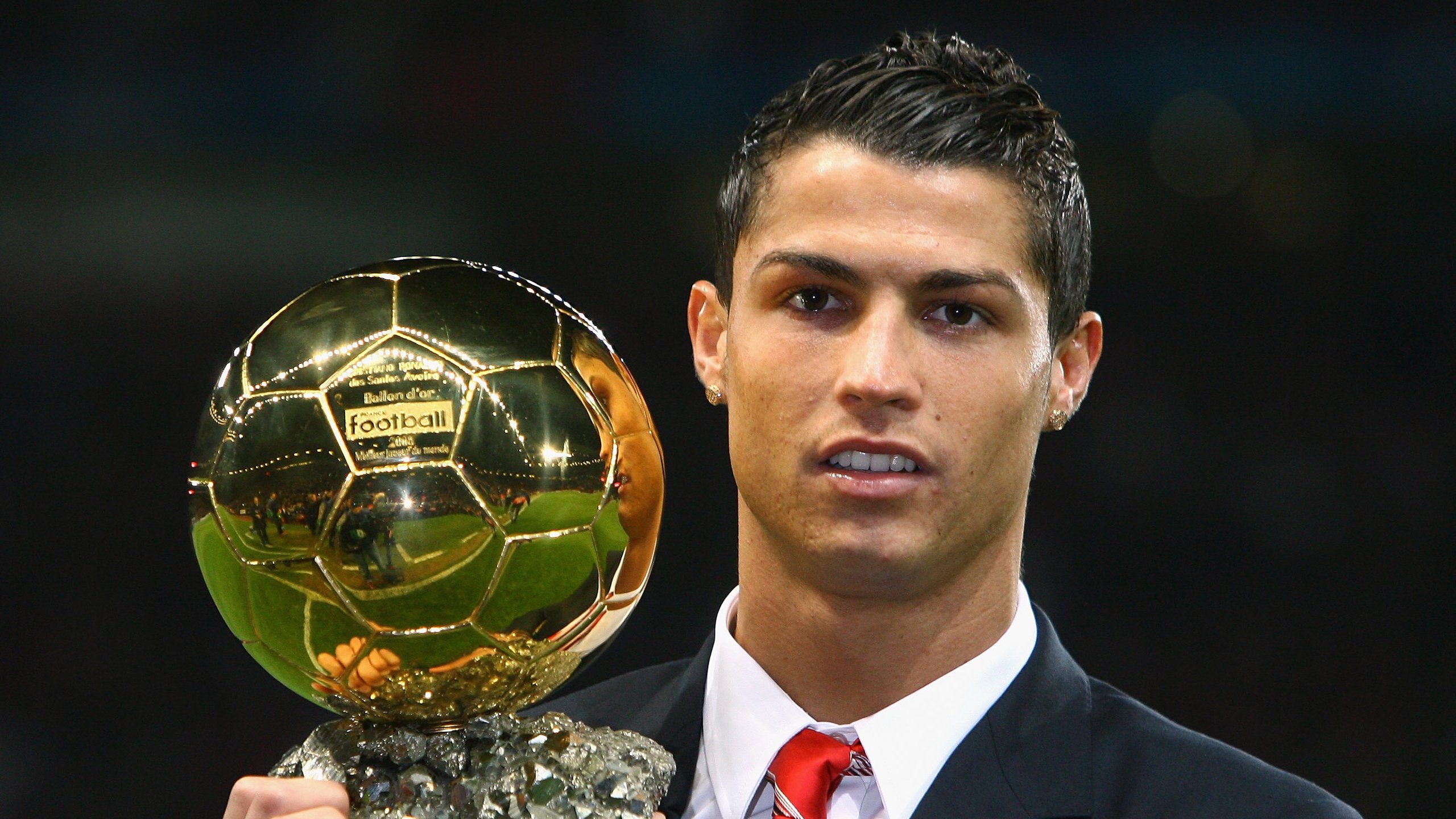 沙特强势晋级毕尔巴鄂，加维攻防两端统治